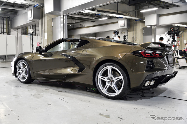 シボレー コルベット 新型(クーペ 2LT)