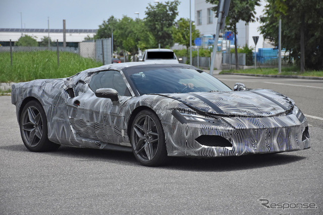 V6エンジンを52年ぶりに搭載するフェラーリの新型プラグインハイブリッド(スクープ写真)