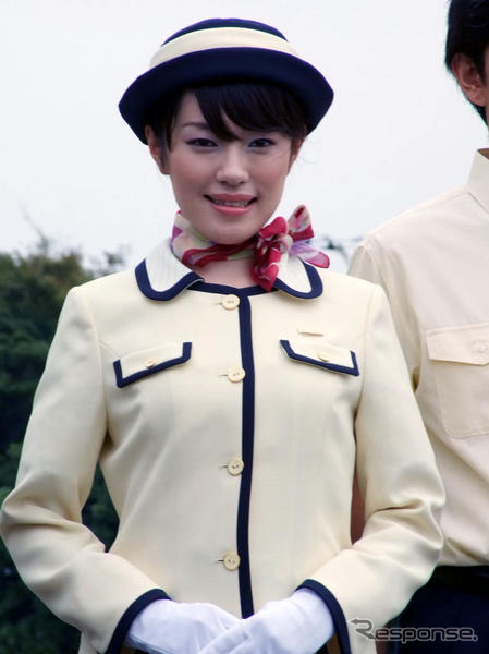 【写真蔵】はとバスEXPO…歴代制服ファッションショー