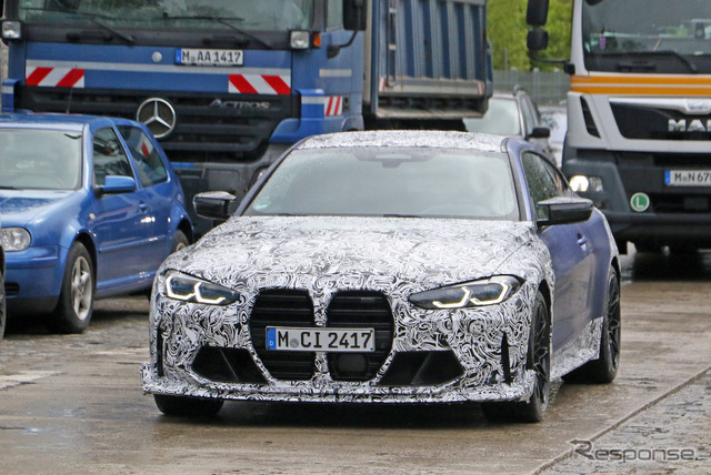 BMW M4クーペをベースとしたプロトタイプ(スクープ写真)