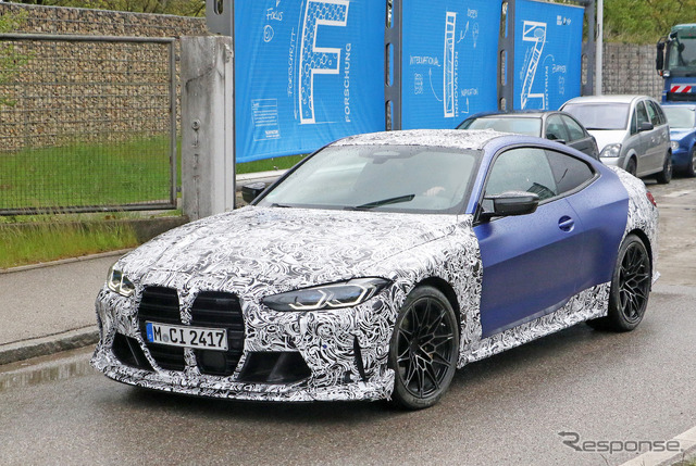 BMW M4クーペをベースとしたプロトタイプ(スクープ写真)