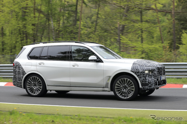 BMW X7 改良新型プロトタイプ(スクープ写真)