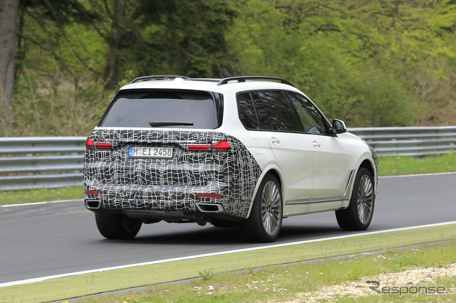 BMW X7 改良新型プロトタイプ(スクープ写真)
