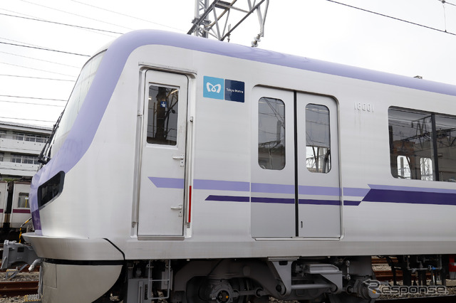 東京メトロ18000系制御付随車