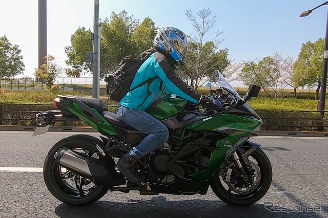 カワサキ Ninja H2 SX SE＋