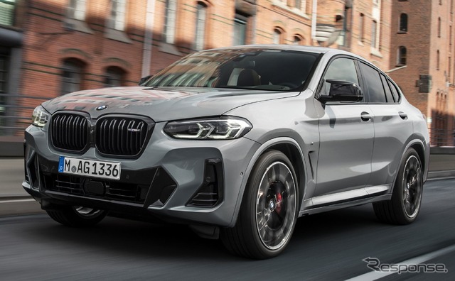 BMW X4 改良新型の「M40i」