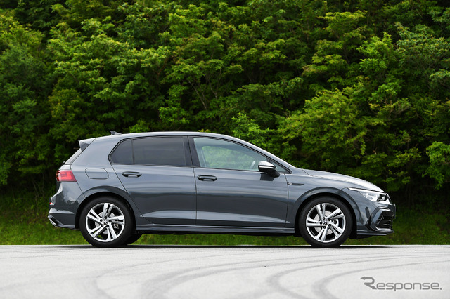 VW ゴルフ 新型(eTSI R-Line)