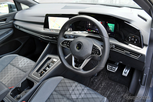 VW ゴルフ 新型(eTSI R-Line)