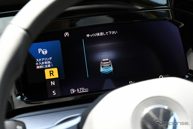 VW ゴルフ 新型(eTSI Active)