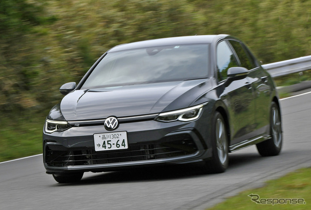 VW ゴルフ 新型(1.5 eTSI R-Line)