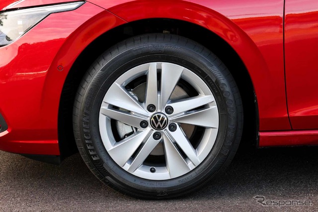 VW ゴルフ 新型(eTSI Active)