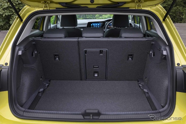 VW ゴルフ 新型(eTSI Style)