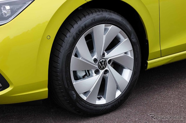 VW ゴルフ 新型(eTSI Style)