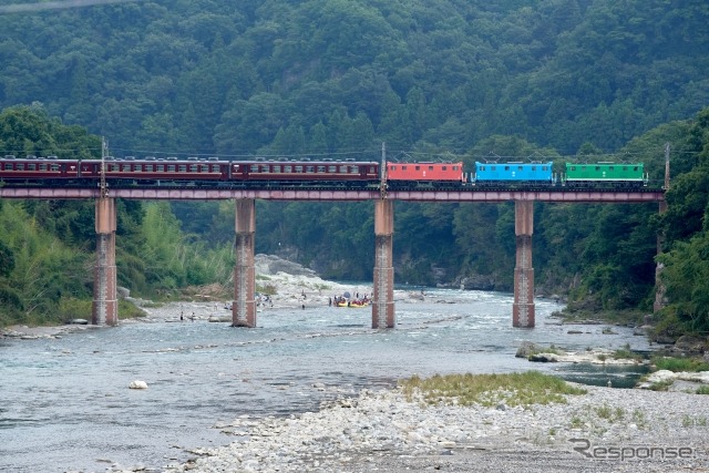 秩父鉄道3重連3色