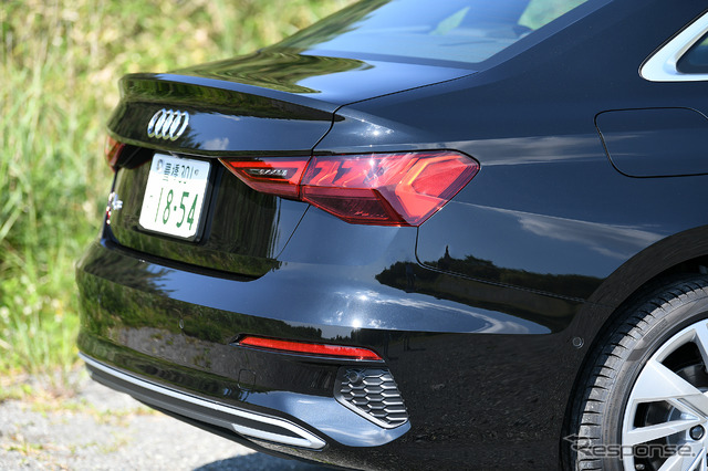 アウディ A3セダン 新型(30TSI アドバンスド)