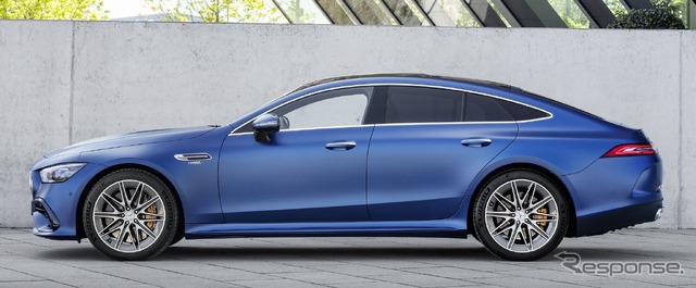 メルセデスAMG GT 4ドアクーペ の2022年モデル