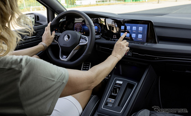 VW ゴルフ 新型のインテリア