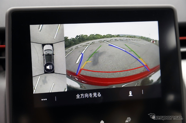ルノー ルーテシア 新型試乗 360°カメラ表示