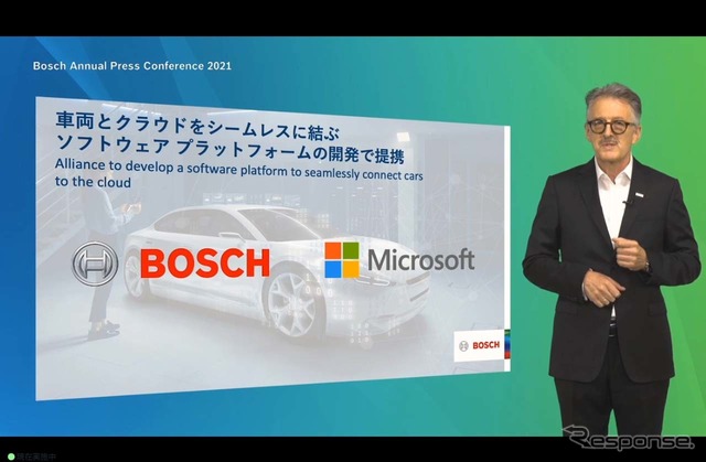 マイクロソフトと提携し、自動車とクラウドをシームレスに接続するソフトウェアプラットフォームの開発で協業。写真はクロスドメインコンピューティングソリューション事業部のエドウィン・リーベマン事業部長
