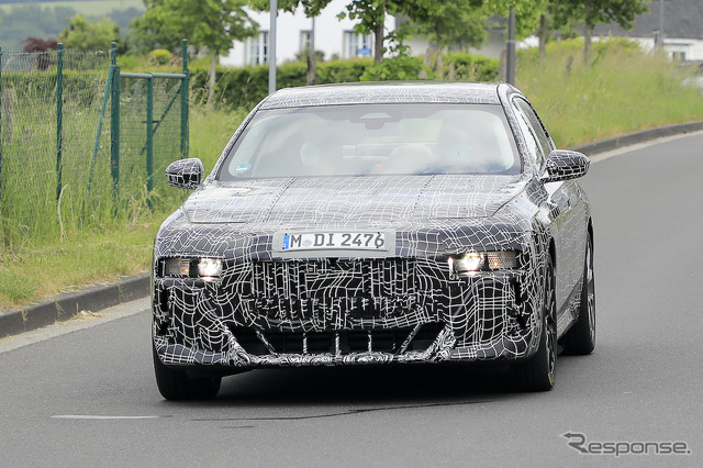 BMW 7シリーズ 次期型プロトタイプ(スクープ写真)