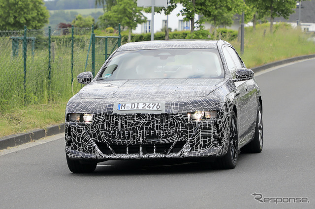 BMW 7シリーズ 次期型プロトタイプ(スクープ写真)