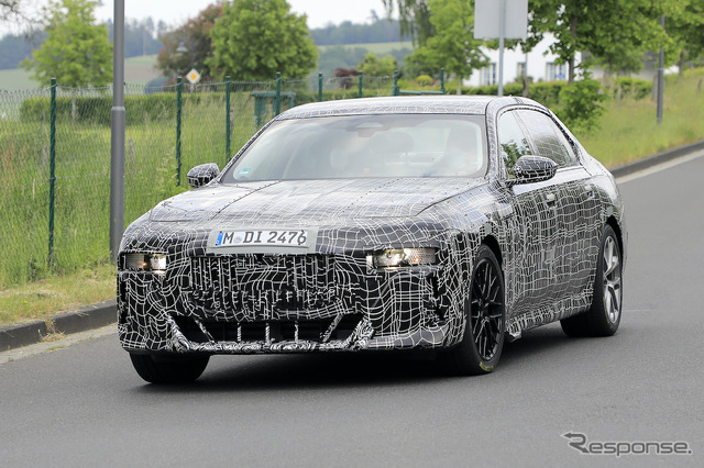 BMW 7シリーズ 次期型プロトタイプ(スクープ写真)