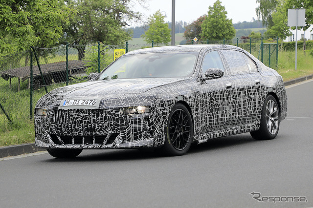 BMW 7シリーズ 次期型プロトタイプ(スクープ写真)