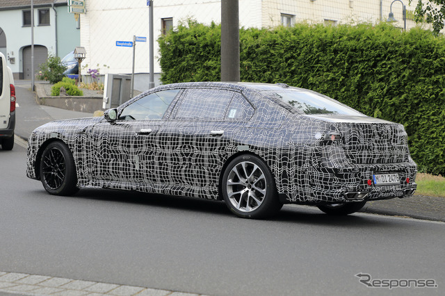 BMW 7シリーズ 次期型プロトタイプ(スクープ写真)