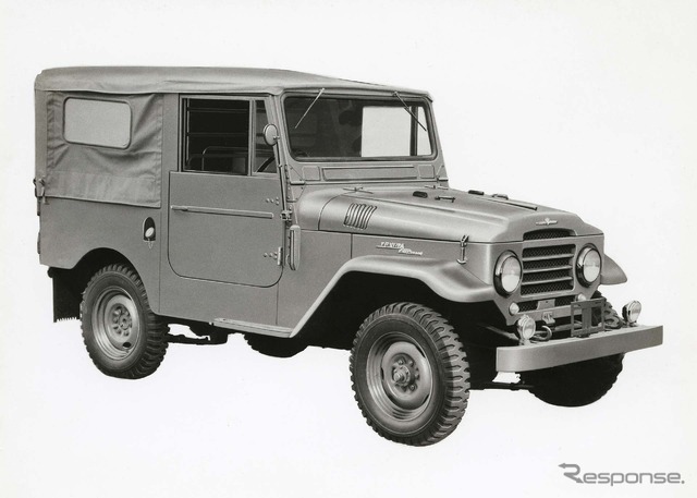 1955年:ランドクルーザー20系(ヘビーデューティ)