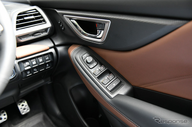 スバル フォレスター 改良新型(Advance)