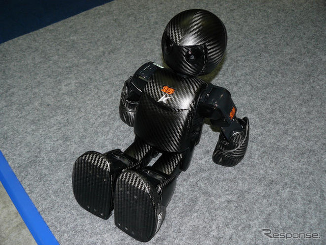 ROBO_JAPAN08…最新ロボットが大集合!
