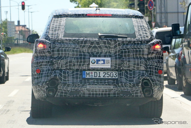BMWの新型クーペSUVのプロトタイプ。車名は「X8」か「XM」か(スクープ写真)