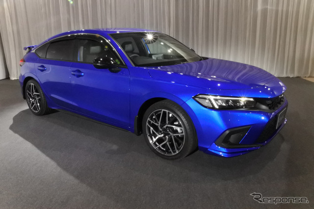 ホンダ シビック新型(アクセサリー装着車)