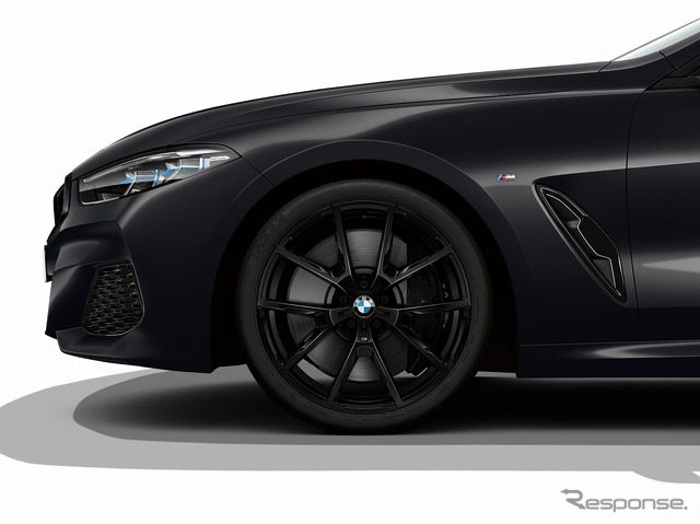 BMW 8シリーズ フローズンブラックエディション