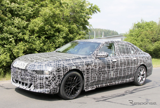 BMW 7シリーズ 次期型プロトタイプ(スクープ写真)