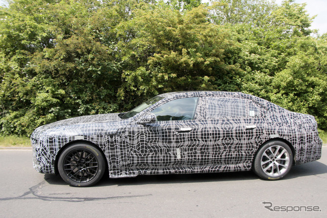 BMW 7シリーズ 次期型プロトタイプ(スクープ写真)