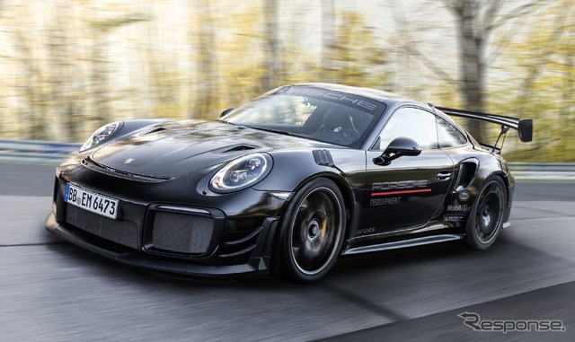 ポルシェ911 GT2 RS のニュルブルクリンク北コースのタイムアタック