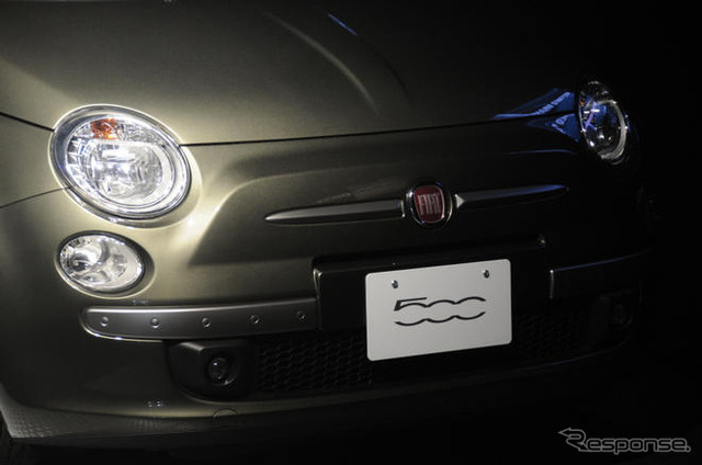 【写真蔵】フィアット 500 by DIESEL…右ハンドルだ!
