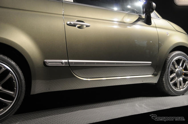 【写真蔵】フィアット 500 by DIESEL…右ハンドルだ!