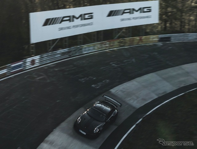ポルシェ 911 GT2 RS のドイツ・ニュルブルクリンク北コースでのタイムアタック