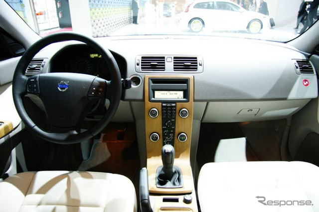 【パリモーターショー08】写真蔵…ボルボ DRIVe