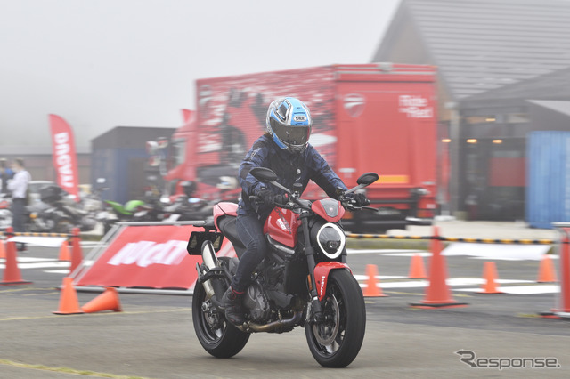 ドゥカティが日本で初めて開催した「Ducati Riding Experience Road Academy」
