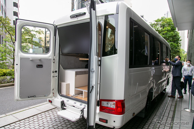 携帯電話販売のティーガイアが移動販売車両を制作