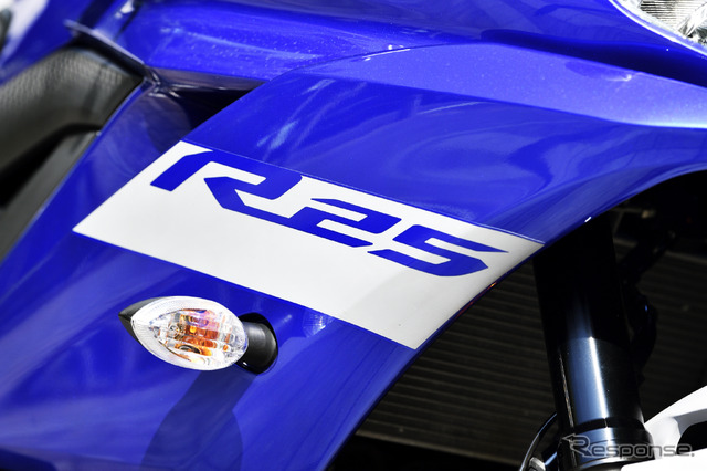 ヤマハ YZF-R25