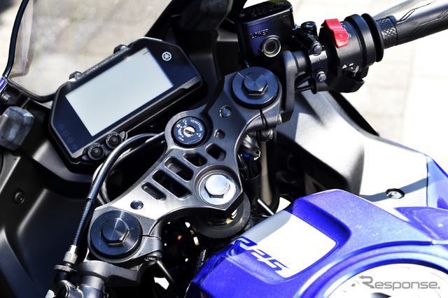 ヤマハ YZF-R25