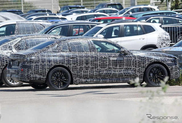 BMW 5シリーズ 次期型プロトタイプ(スクープ写真)