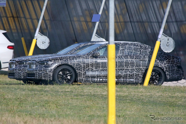 BMW 5シリーズ 次期型プロトタイプ(スクープ写真)