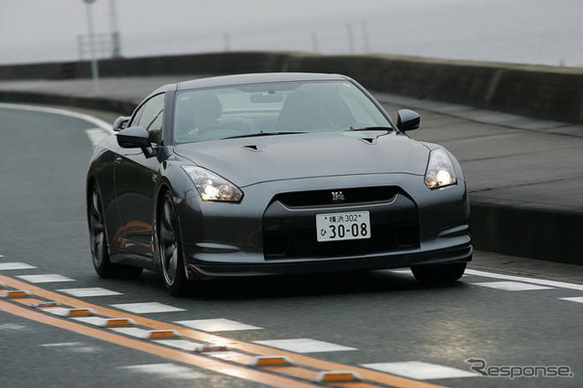 【日産 GT-R 試乗】こうしたクルマでいい…松下宏
