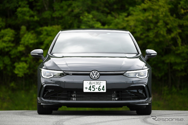 VW ゴルフ 新型(eTSI R-Line)