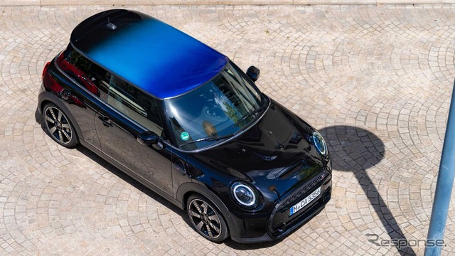 MINIの「マルチトーンルーフ」